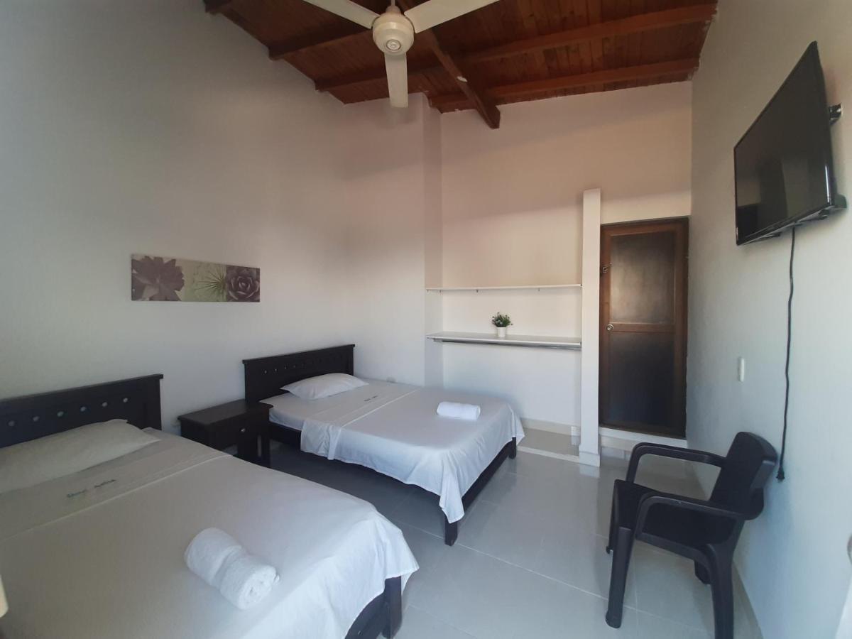 Hotel Anita Puerto Berrio Buitenkant foto