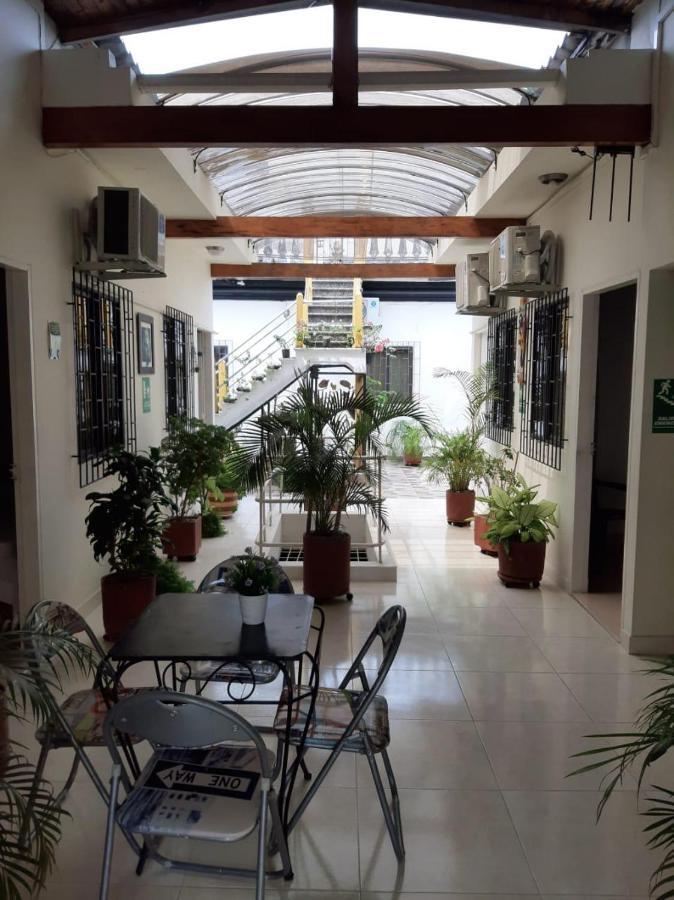 Hotel Anita Puerto Berrio Buitenkant foto